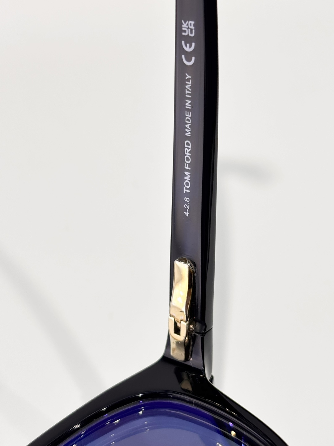 Tom Ford TOM FORD