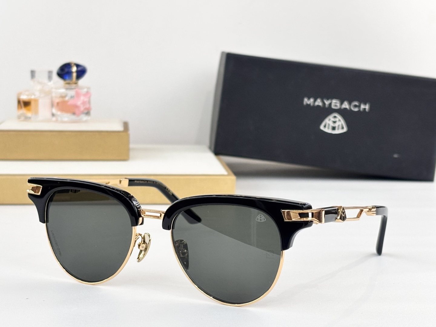 MAYBACHMOD:Z121SIZE：52-19-143
