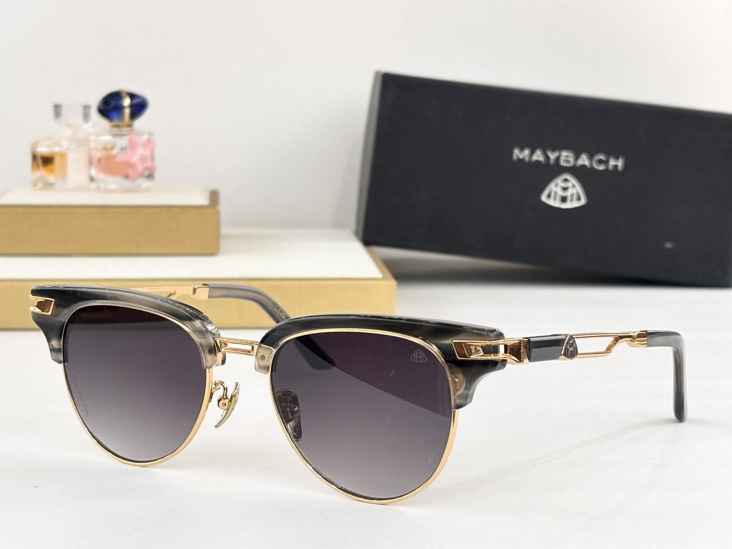 MAYBACHMOD:Z121SIZE：52-19-143