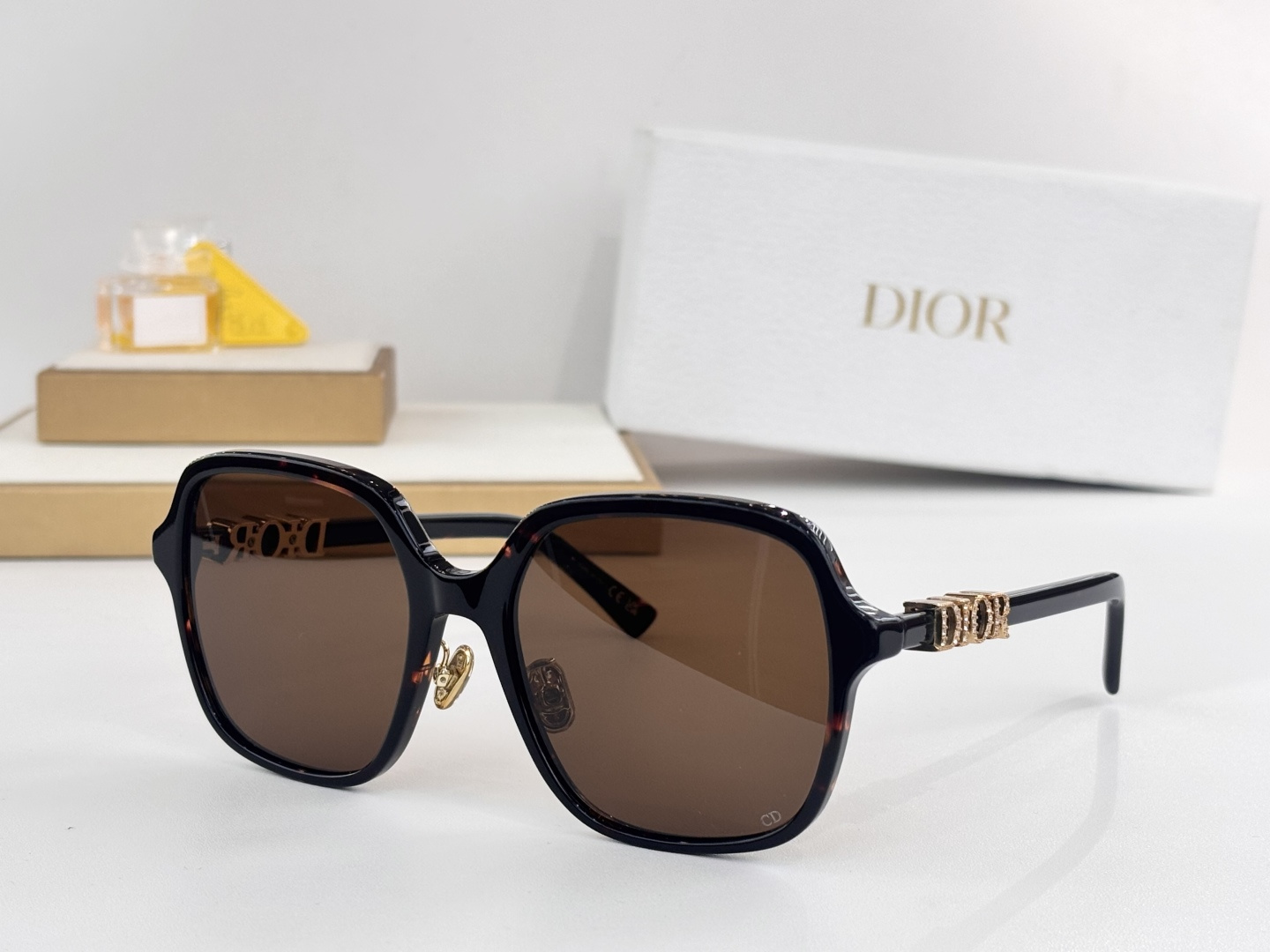 DIORMOD：DiorTreasureS1FSize：56口18 145