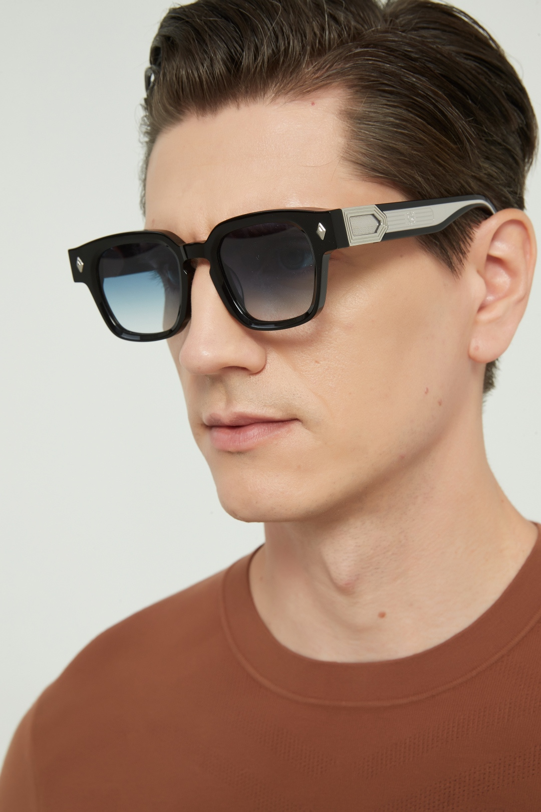 JOHN DaliaMODEL：Project 01SIZE：49口21-145