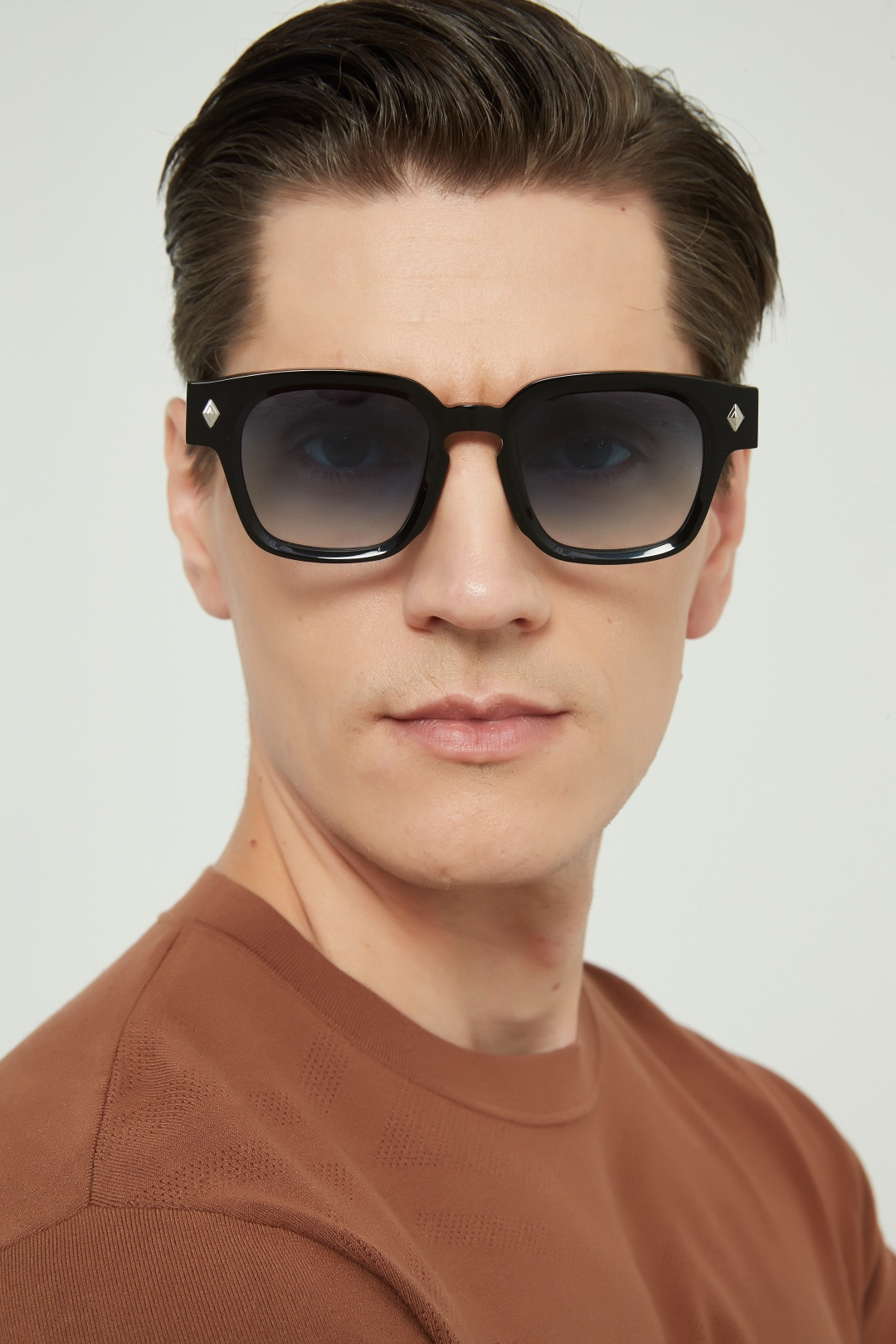 JOHN DaliaMODEL：Project 01SIZE：49口21-145