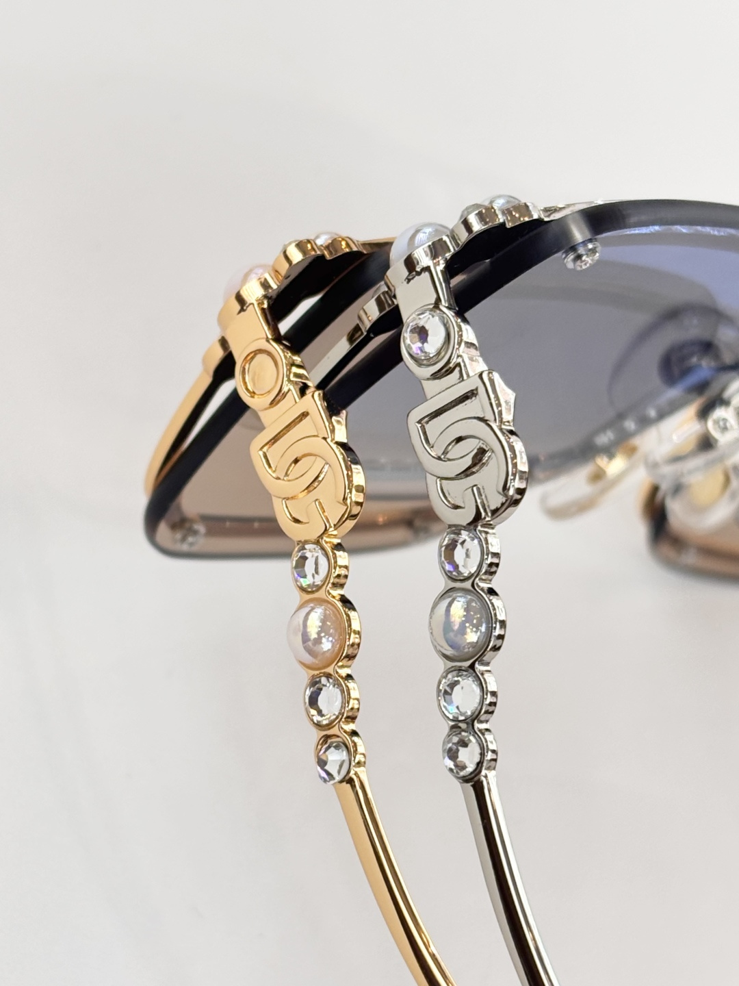 DOLCE&GABBANN*Model：DG1653Size：57口16-140