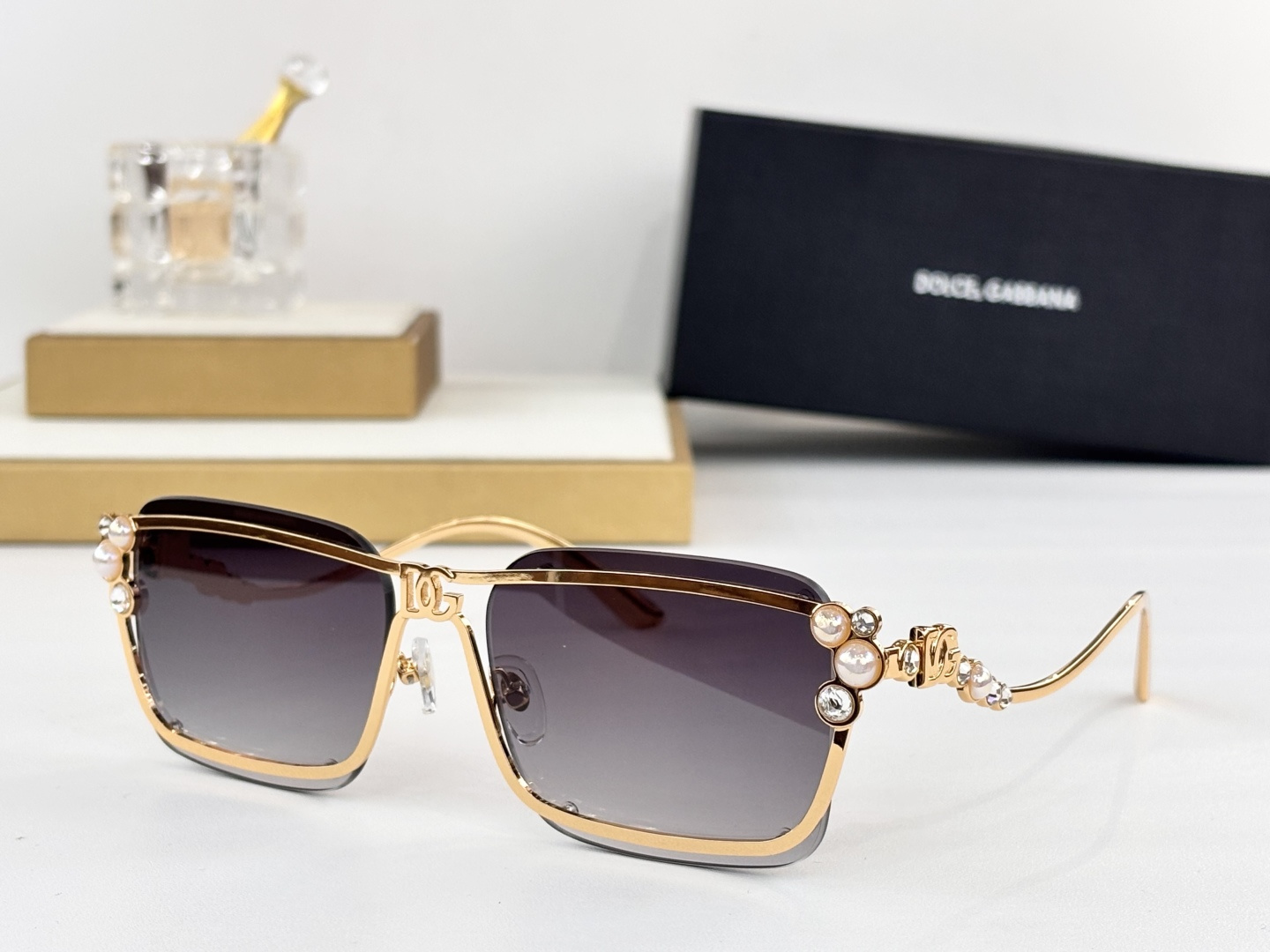 DOLCE&GABBANN*Model：DG1653Size：57口16-140