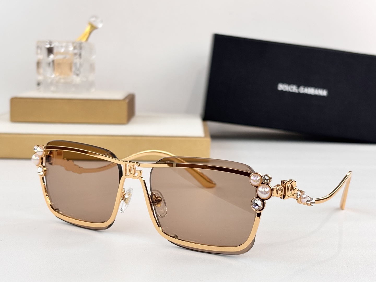 DOLCE&GABBANN*Model：DG1653Size：57口16-140