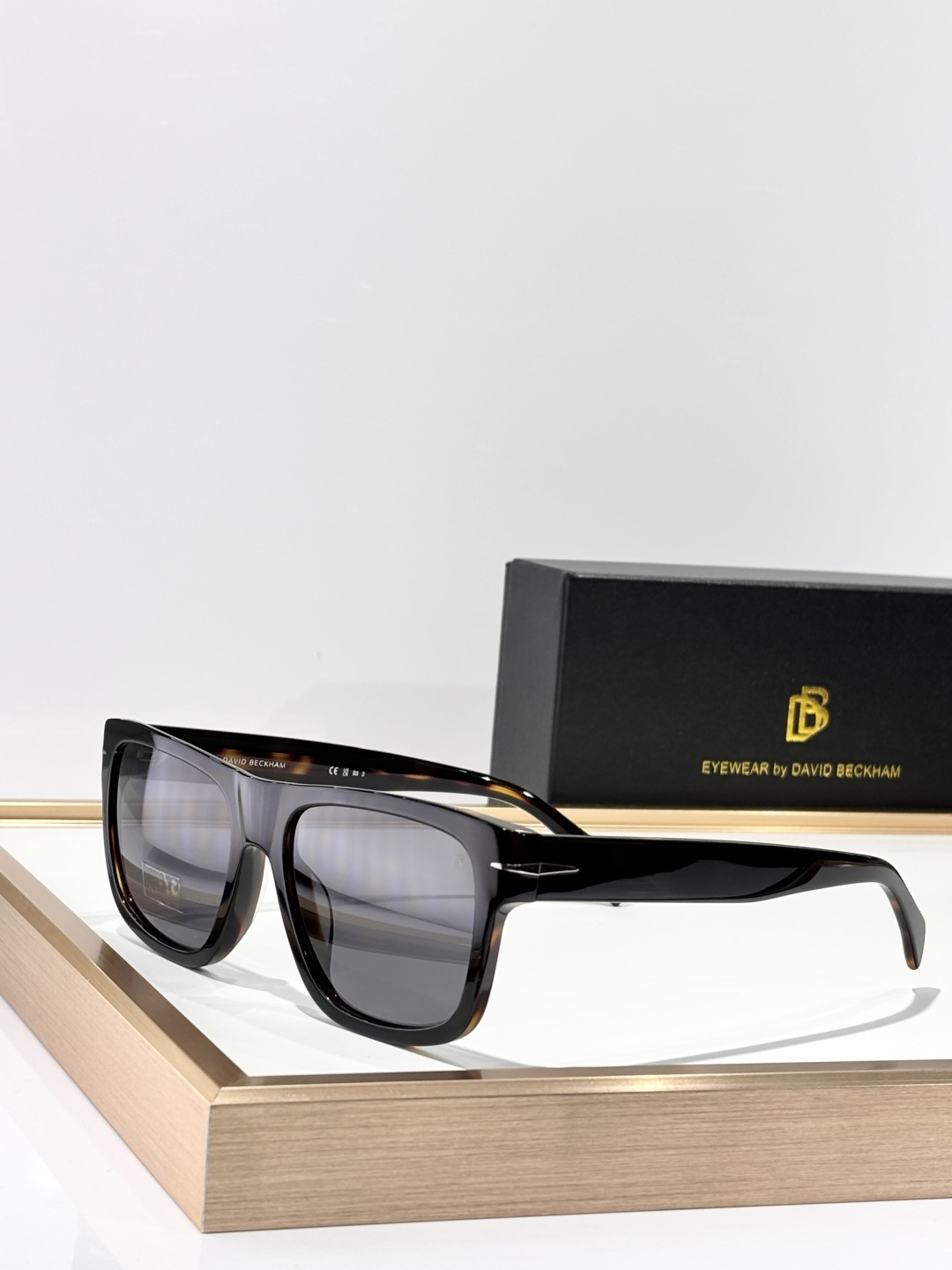 DAVID BECKHAMMOD：DB 7150/SSize：57口18-145