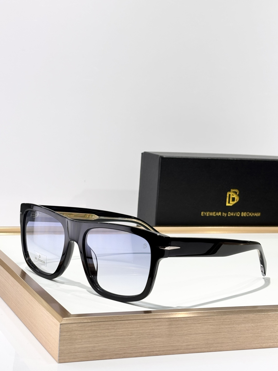 DAVID BECKHAMMOD：DB 7150/SSize：57口18-145