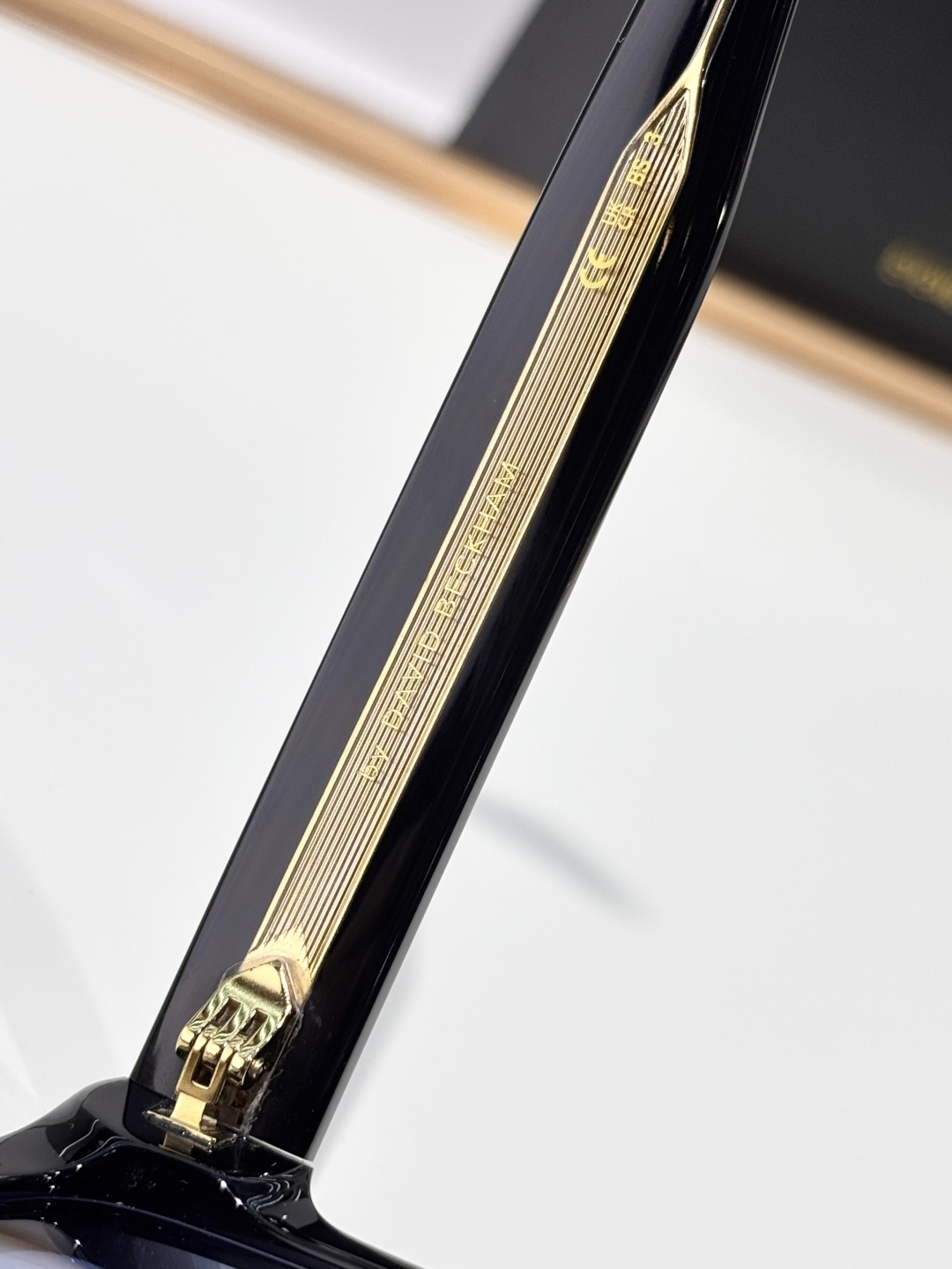 DAVID BECKHAMMOD：DB 7150/SSize：57口18-145