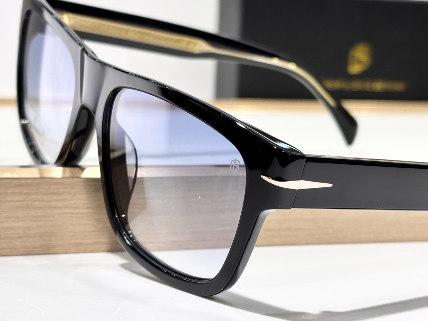 DAVID BECKHAMMOD：DB 7150/SSize：57口18-145