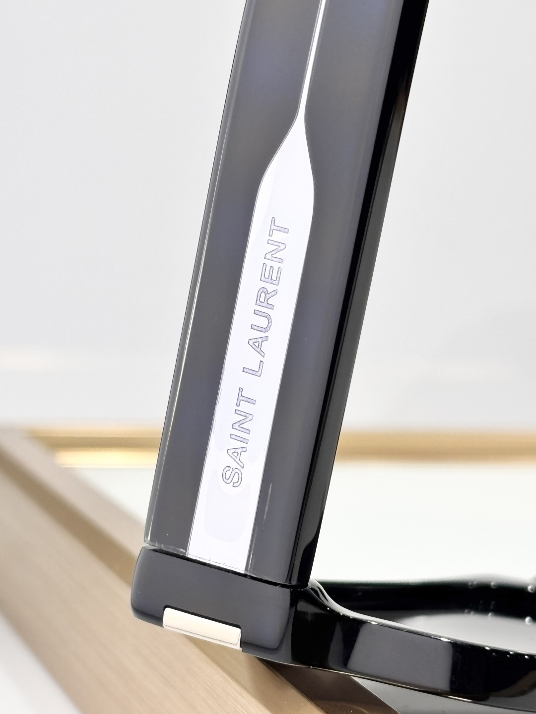 Oversized Toquality SAINT LAUREN*MODEL：SL659SIZE：55口