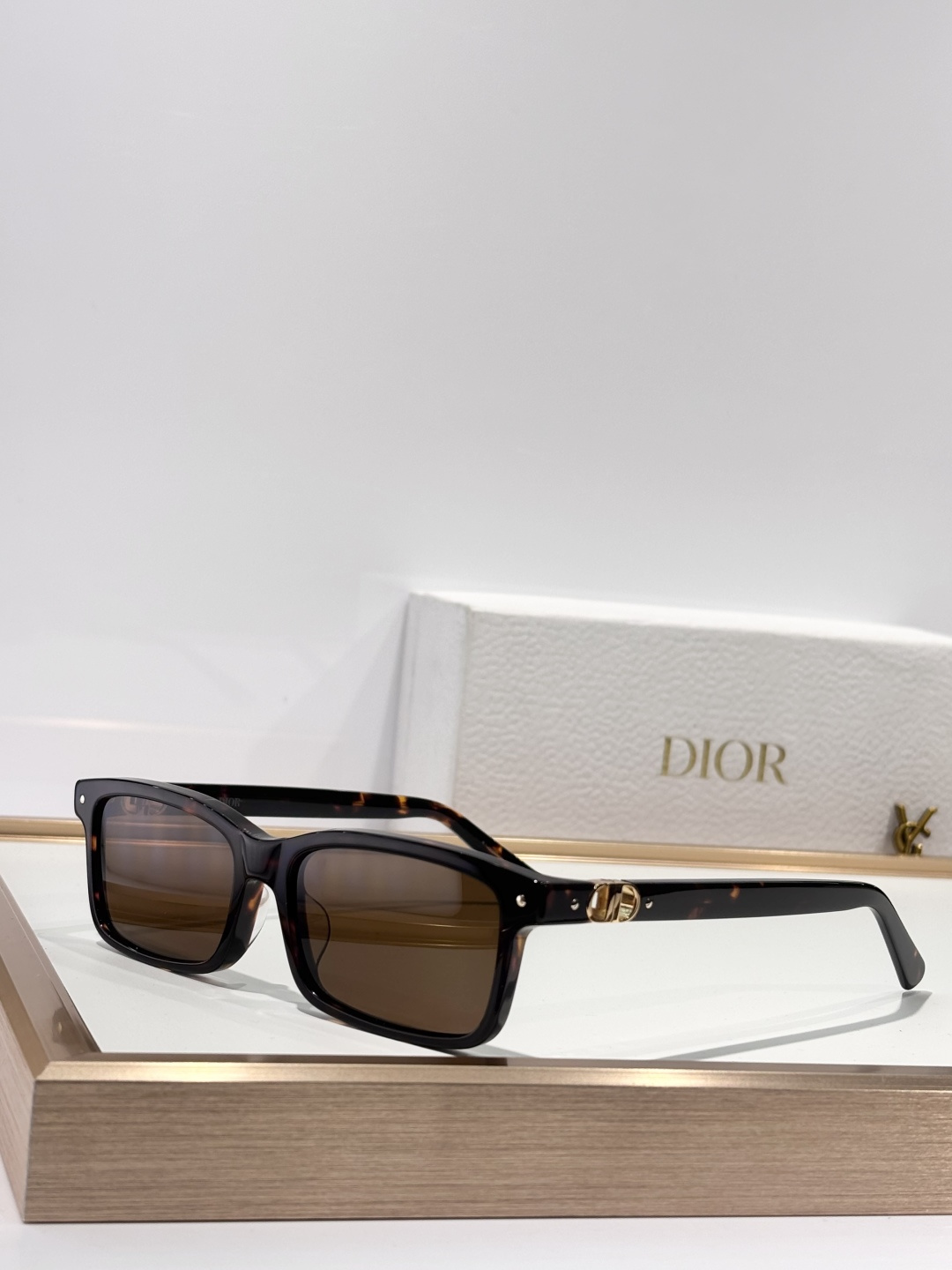 DIORMOD：Petit CD S1ISize：53口16 135