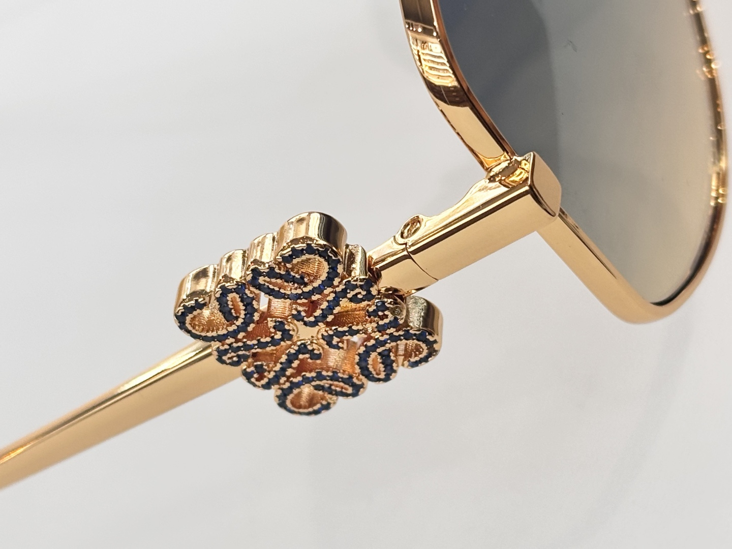 LOEWEMOD：LW1733LSSize：58口19 143