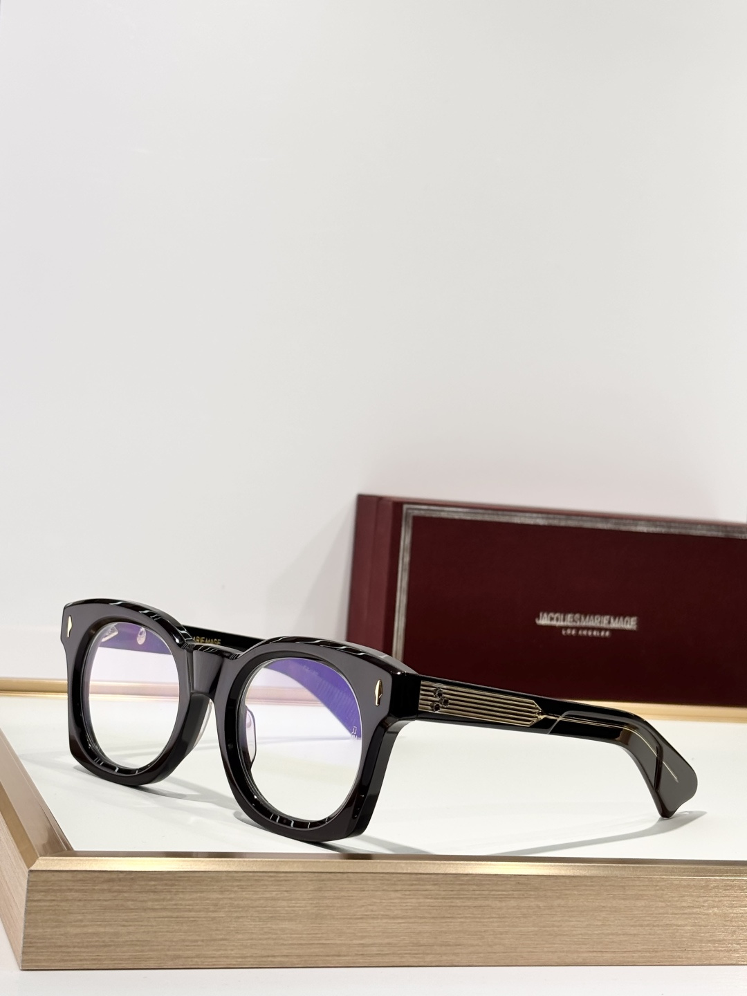 JACQUES MARIE MAGMODEL：ELMYRISIZE:51口24