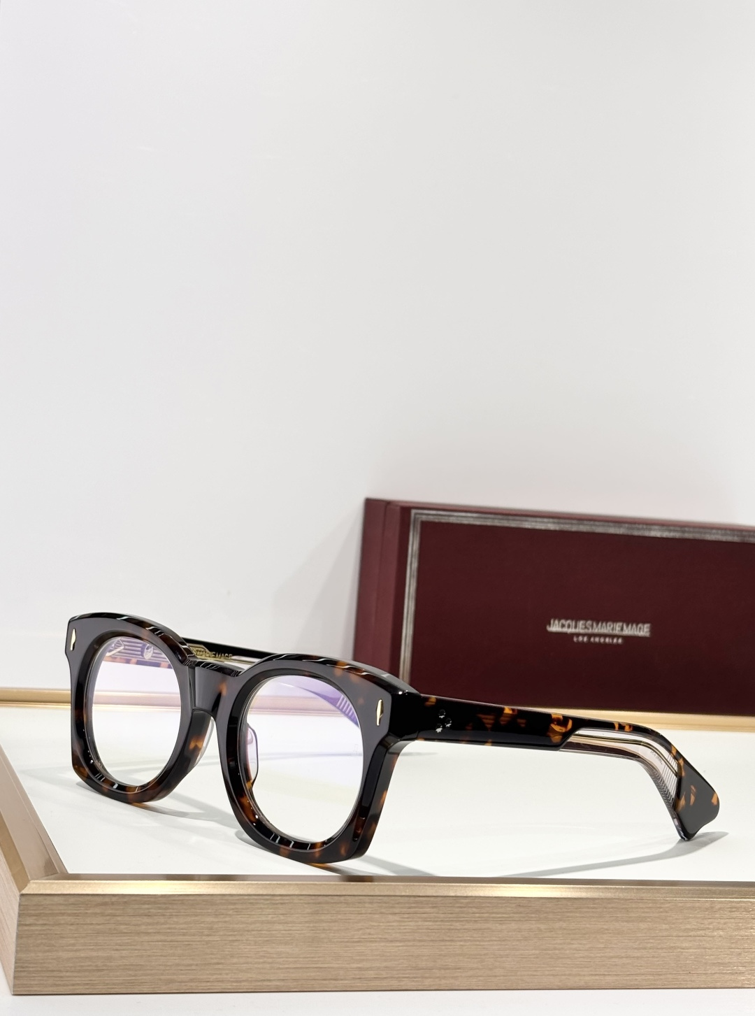 JACQUES MARIE MAGMODEL：ELMYRISIZE:51口24