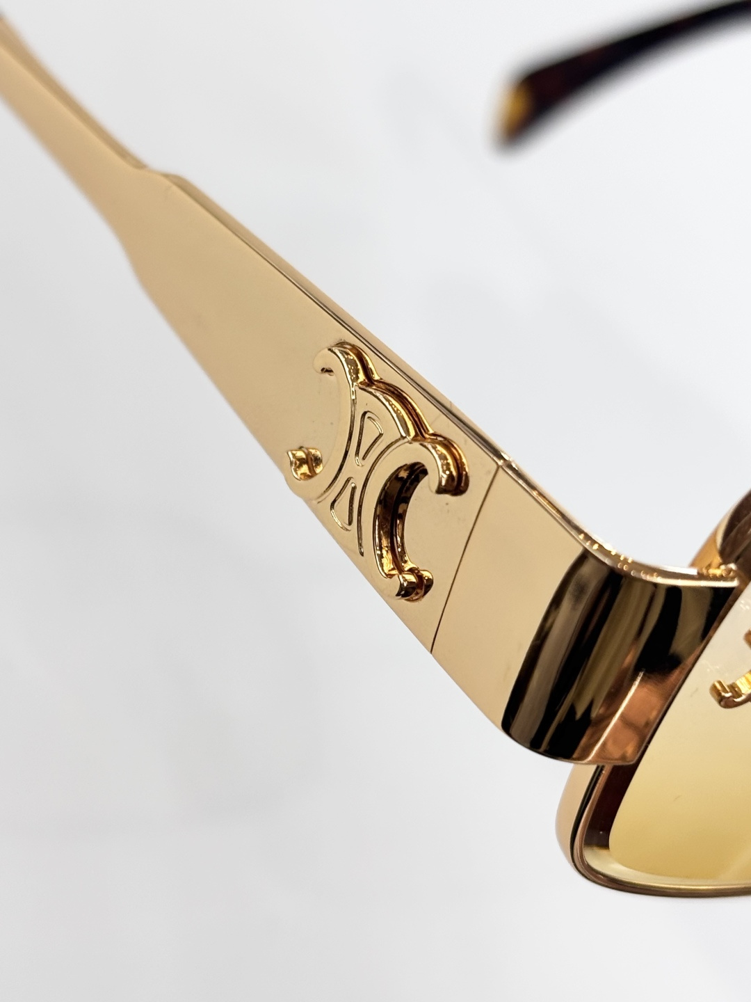 𝘾𝙀𝙇𝙄𝙉𝙀MOD：CL42132USize：56口19 145