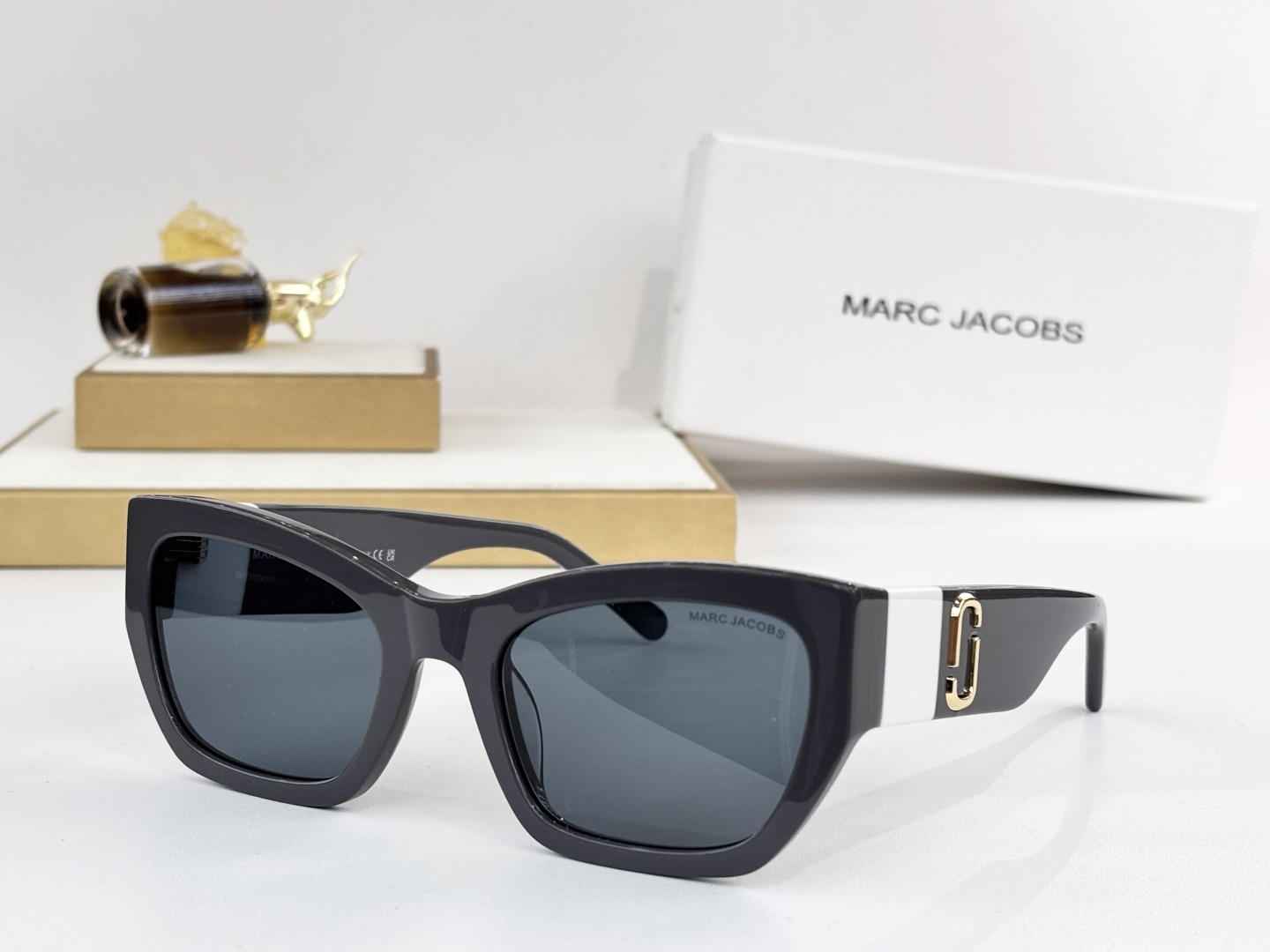 𝙈𝘼𝙍𝘾 𝙅𝘼𝘾𝙊𝘽𝙎MOD：MJ/723SSize：55口23 145