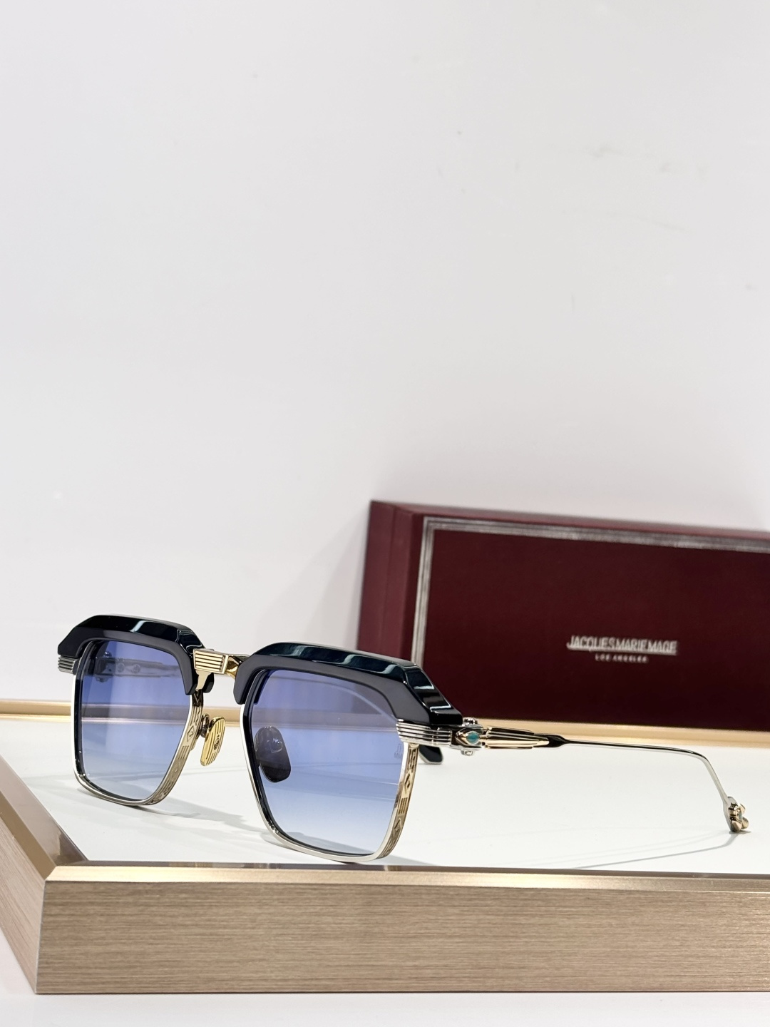 Jacques Marie Mage MODEL： WORLANDSIZE：53口20-146