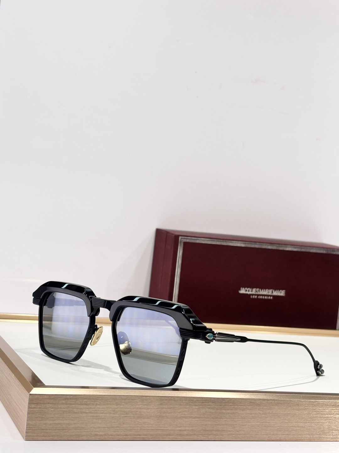 Jacques Marie Mage MODEL： WORLANDSIZE：53口20-146