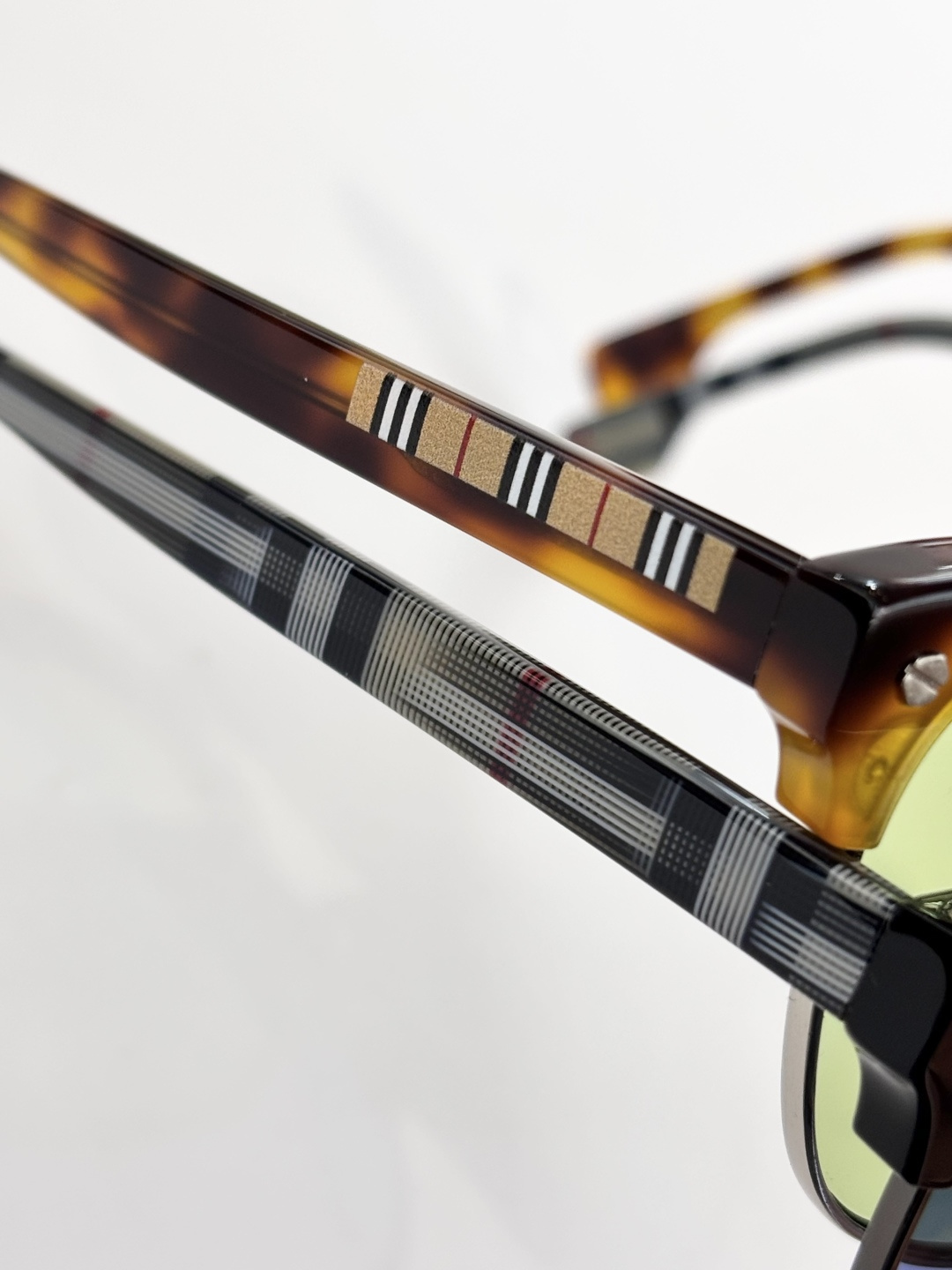 BURBERR*MOD：BE4317Size：56口20-145