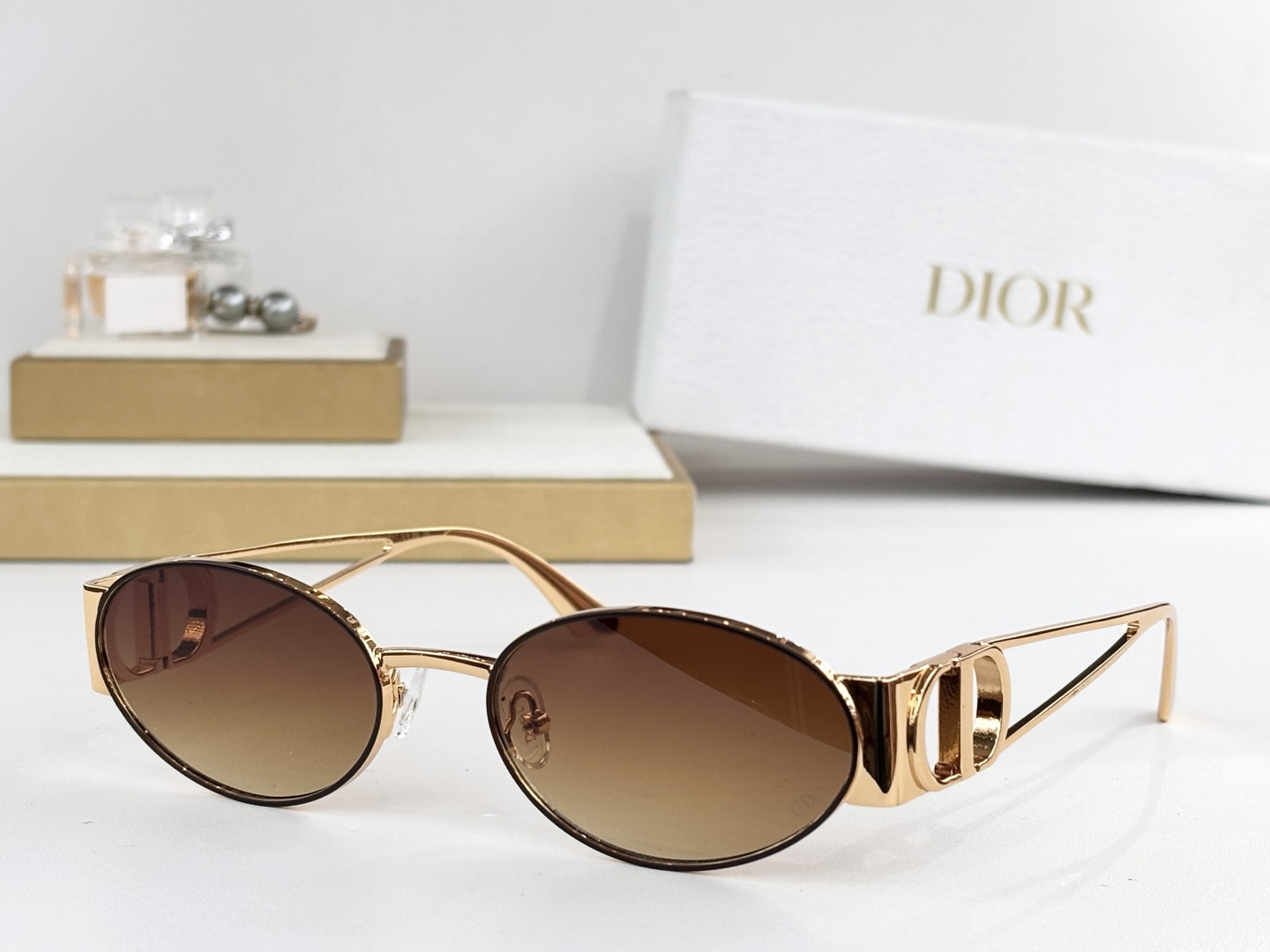 DIO*MOD：DSGTA61 UCRSize：57口20 138