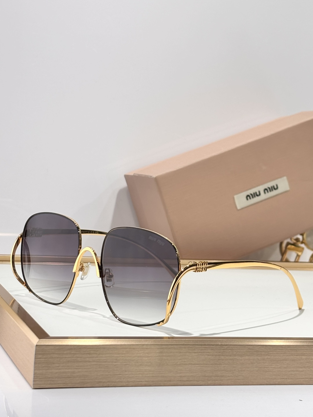 MIU M*MODEL: MU A624SIZE：58口21-145