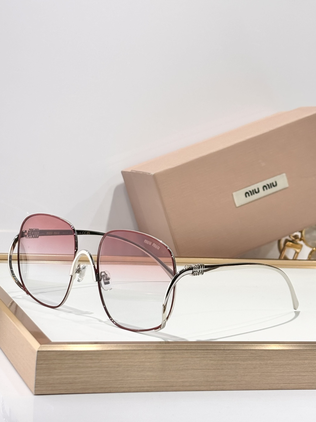 MIU M*MODEL: MU A624SIZE：58口21-145