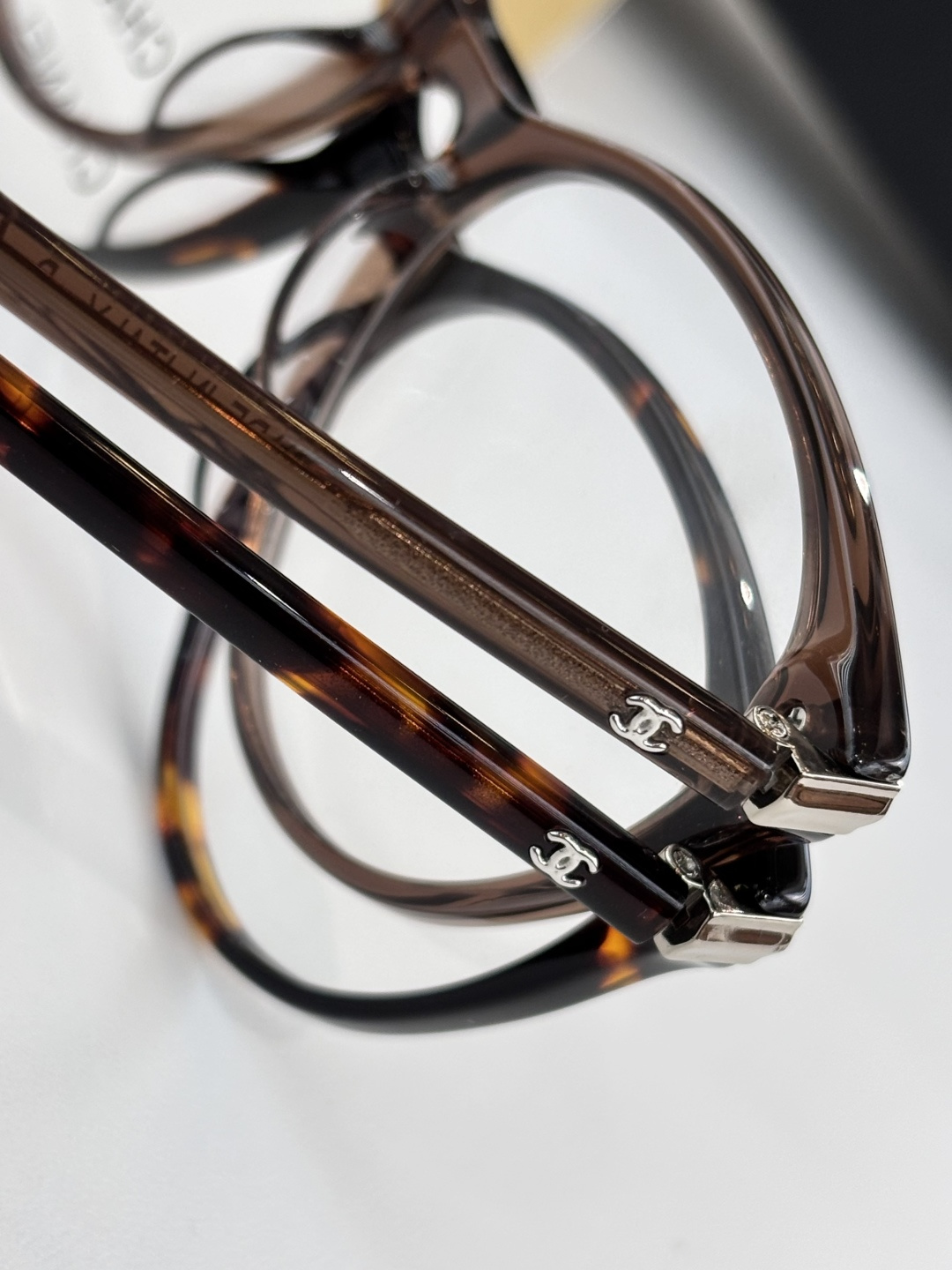 Chane*Mod：CH3418Size：52-17-147