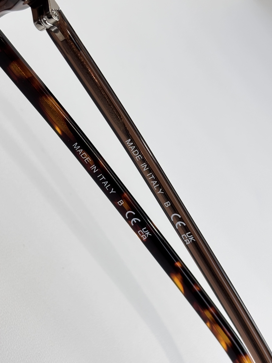 Chane*Mod：CH3418Size：52-17-147