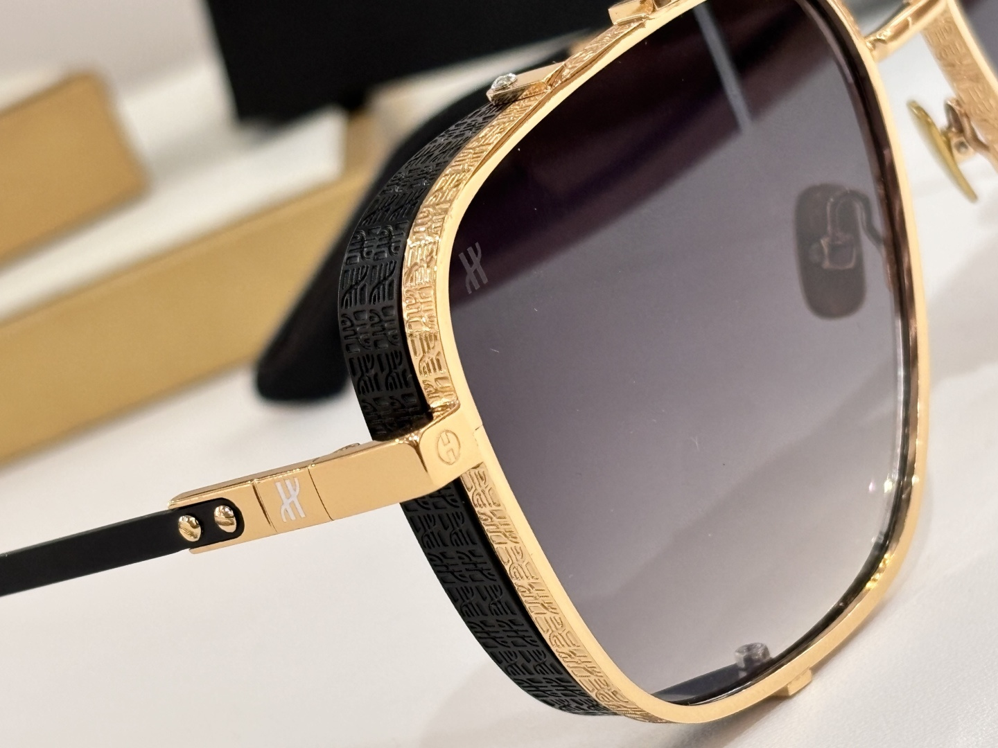 HUBLOT MOD:H064Osize:59口16-145。