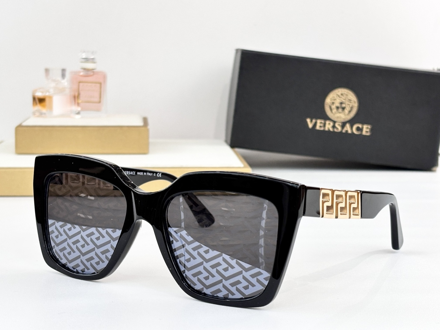 VERSAC*MODEL：VE4418SIZE：56口19-145