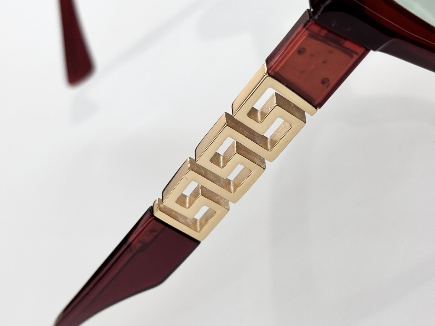 VERSAC*MODEL：VE4418SIZE：56口19-145