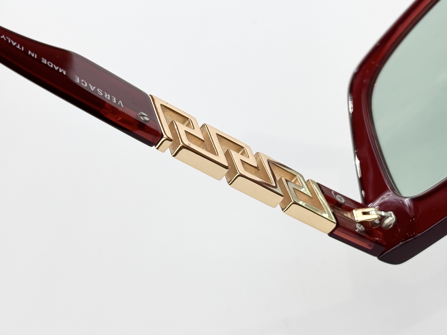 VERSAC*MODEL：VE4418SIZE：56口19-145