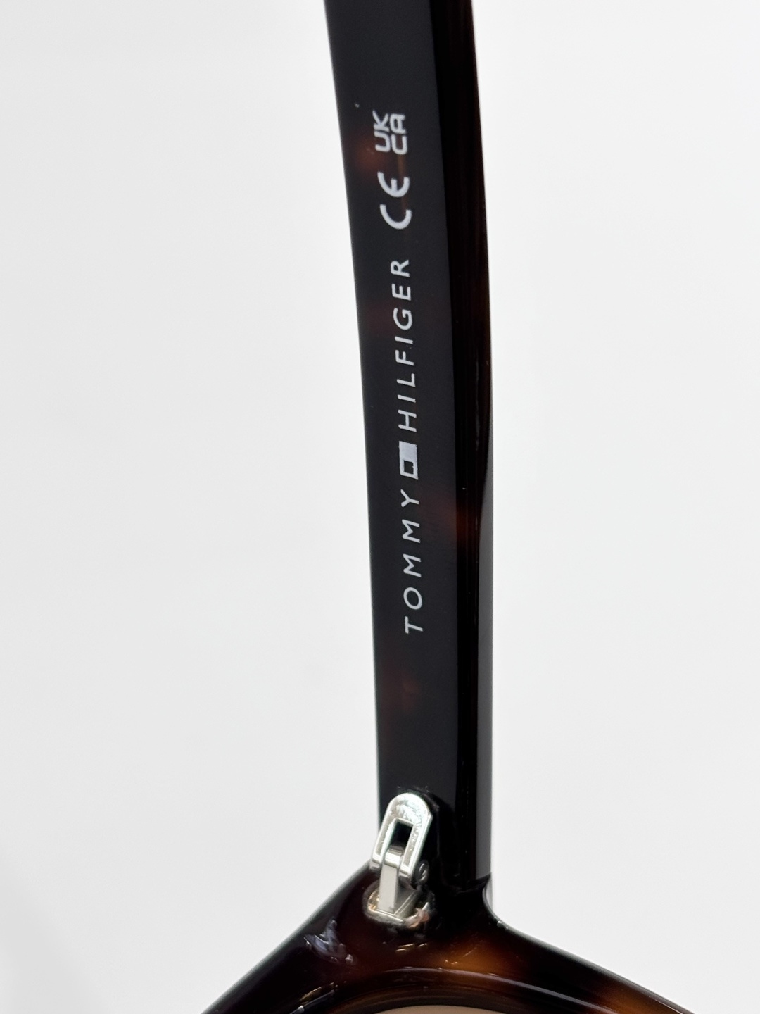 TOMMY HILFIGE*MOD：TH 2184/SSize：52口20-150