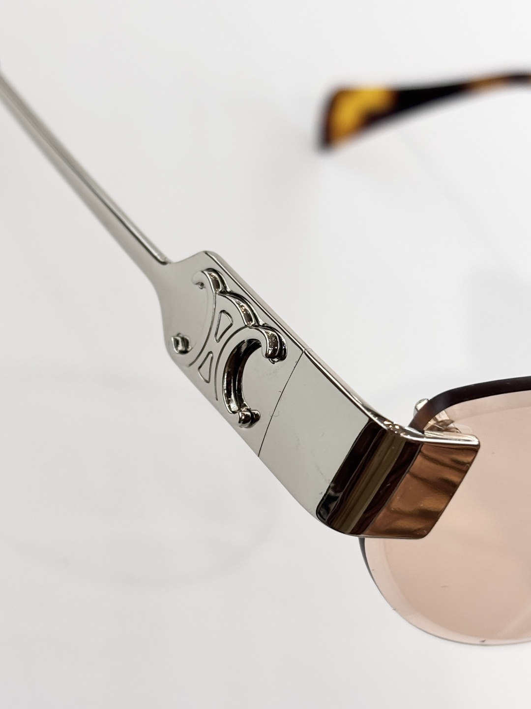 CELIN*MODEL:CL1574LUSIZE:57口17-145