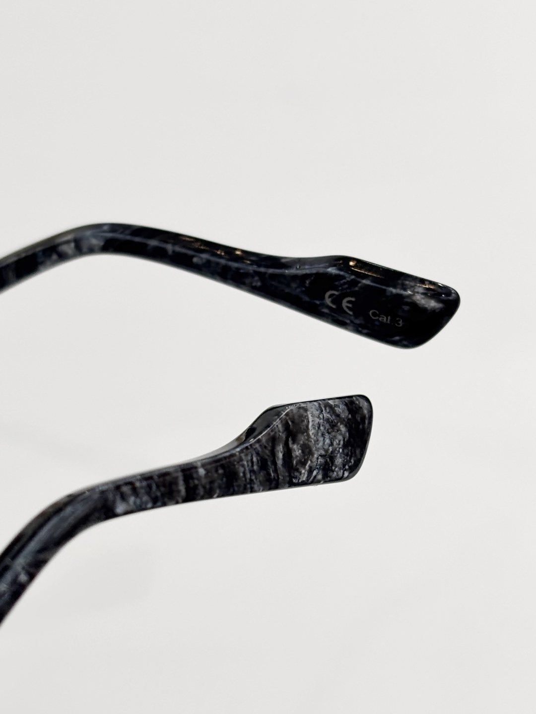 GUCC*MODEL：GG1220SSIZE：59口14-145