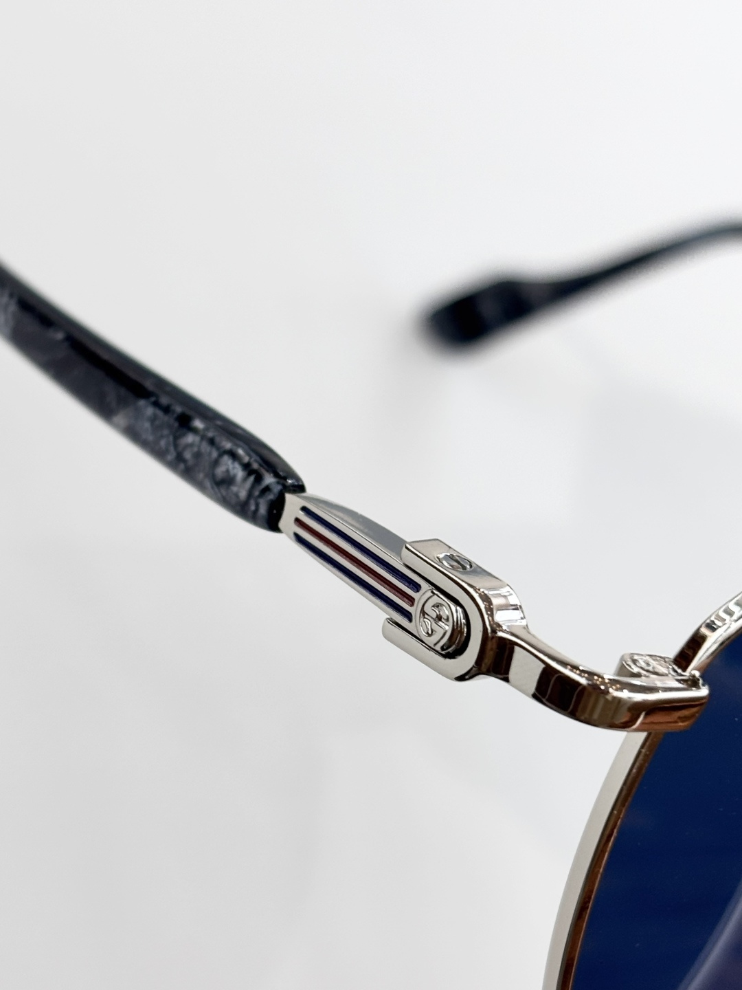 GUCC*MODEL：GG1220SSIZE：59口14-145