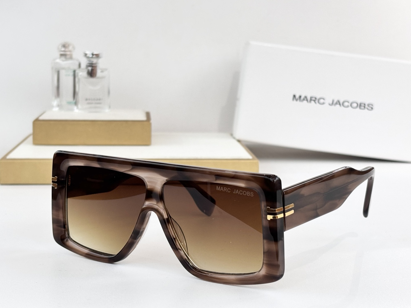 MARC JACOB*MODEL: MJ1061SIZE:59口9-145