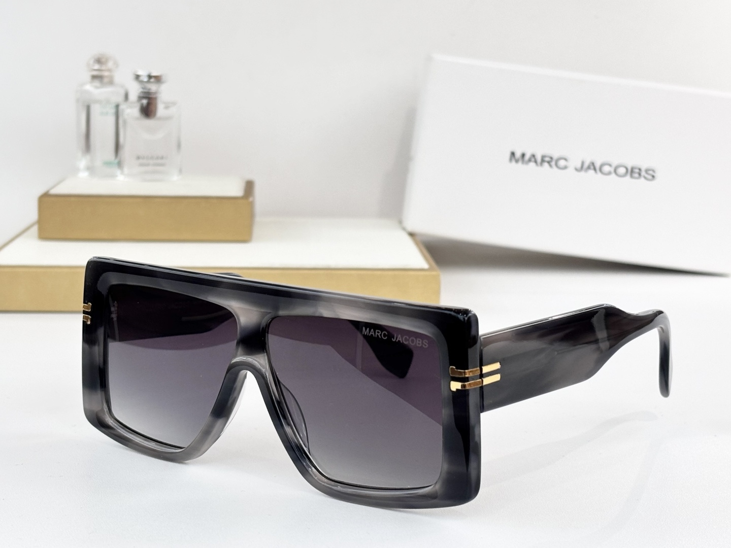 MARC JACOB*MODEL: MJ1061SIZE:59口9-145
