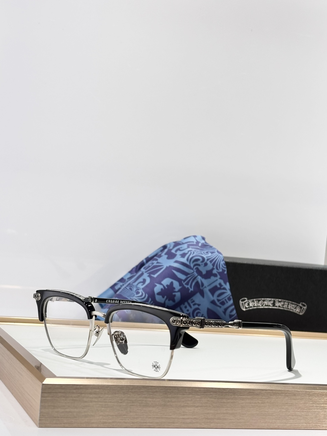 ChromeHearts 克罗心MOD：VERTICAL SMILE IISize:54-18-146