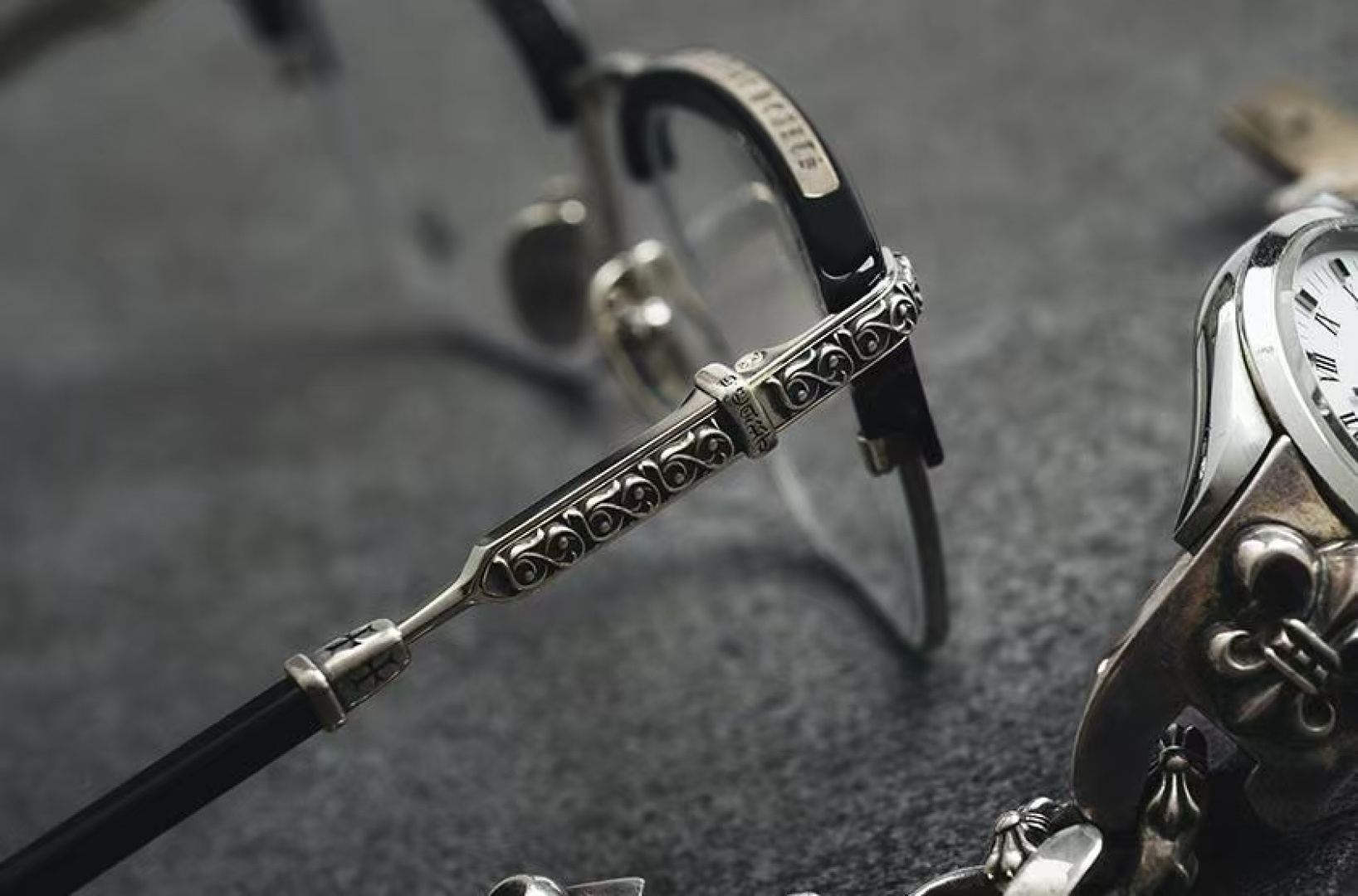 ChromeHearts 克罗心MOD：VERTICAL SMILE IISize:54-18-146