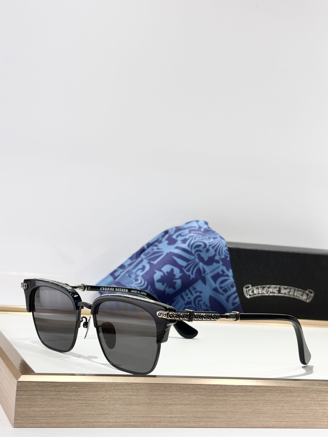 ChromeHearts 克罗心MOD：VERTICAL SMILE IISize:54-18-146