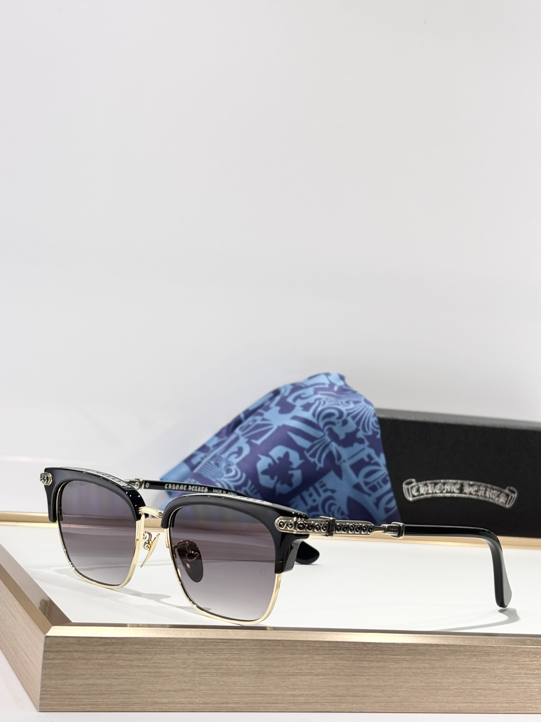 ChromeHearts 克罗心MOD：VERTICAL SMILE IISize:54-18-146