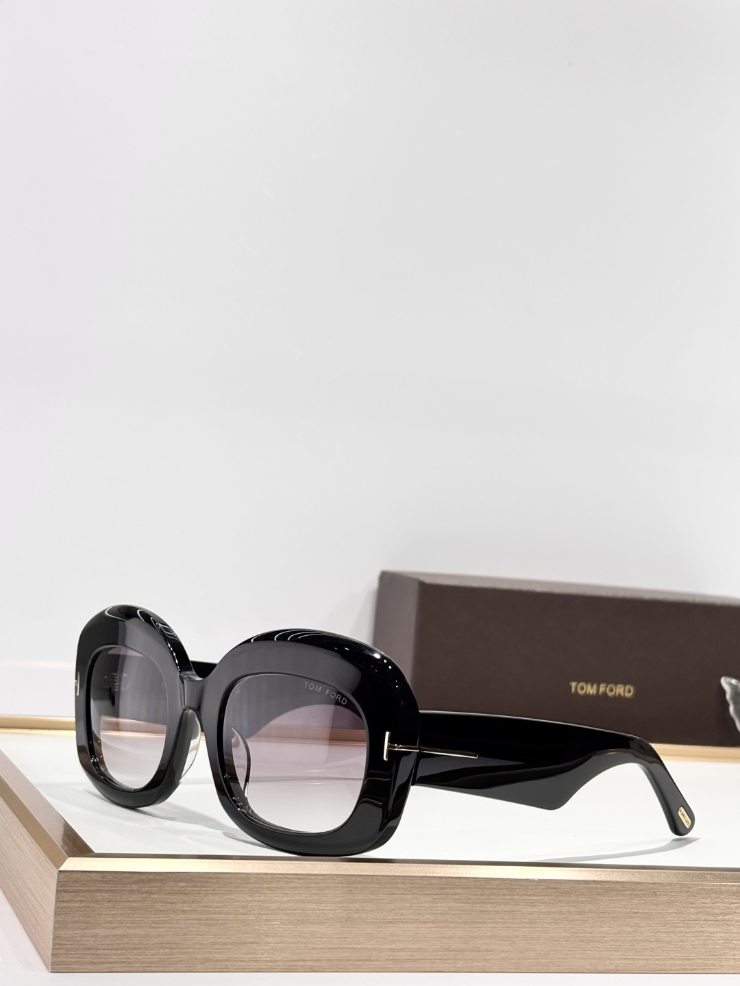 ￼ ￼ TOM FORDMODEL：TF1219-FSIZE：53口23-140