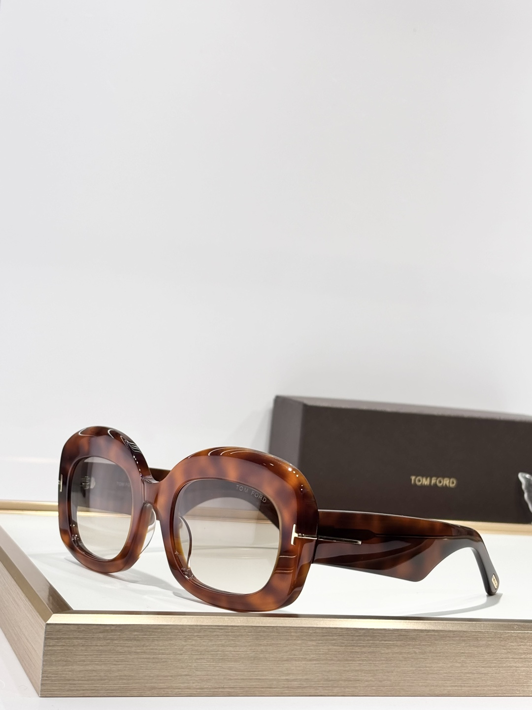￼ ￼ TOM FORDMODEL：TF1219-FSIZE：53口23-140