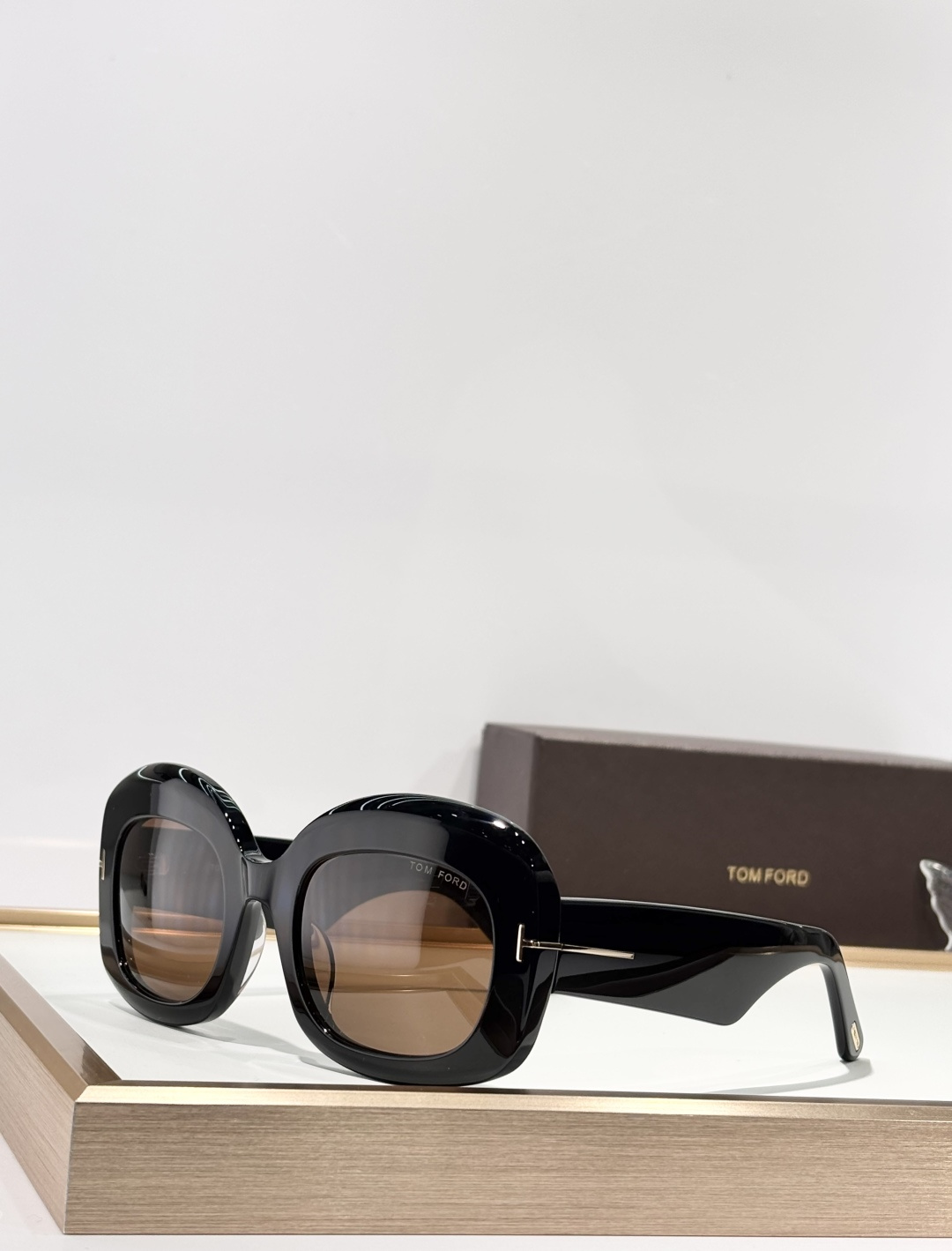 ￼ ￼ TOM FORDMODEL：TF1219-FSIZE：53口23-140