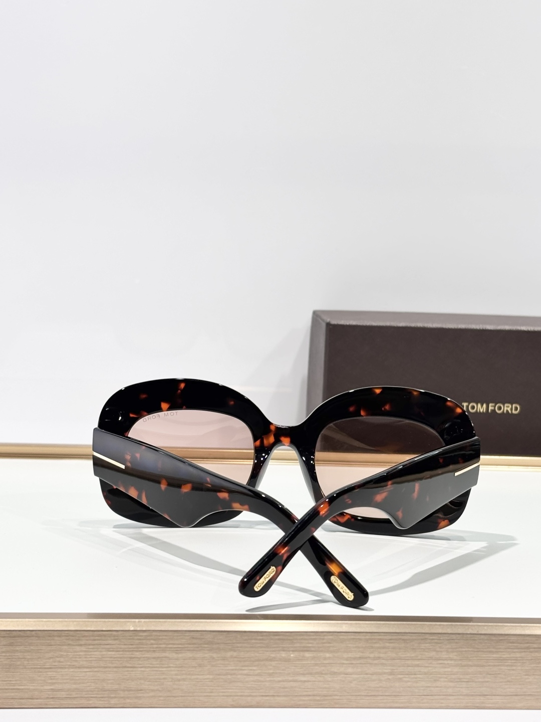 ￼ ￼ TOM FORDMODEL：TF1219-FSIZE：53口23-140