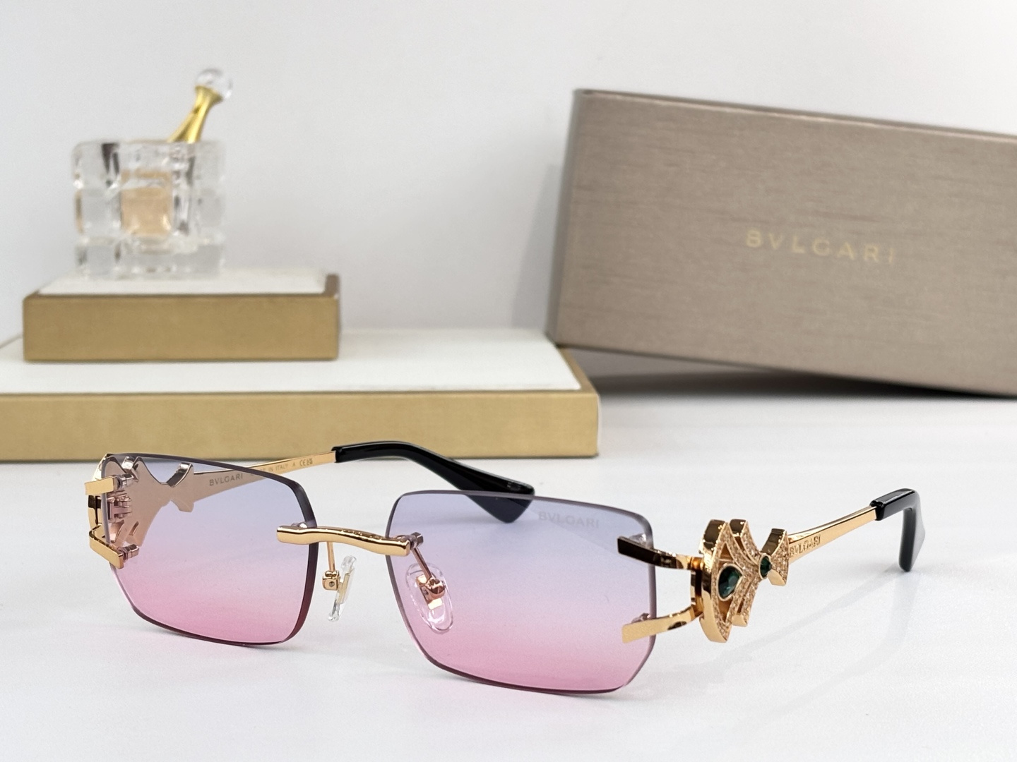 BVLGAR*MODEL：BV 1816LUSIZE：56口17-145