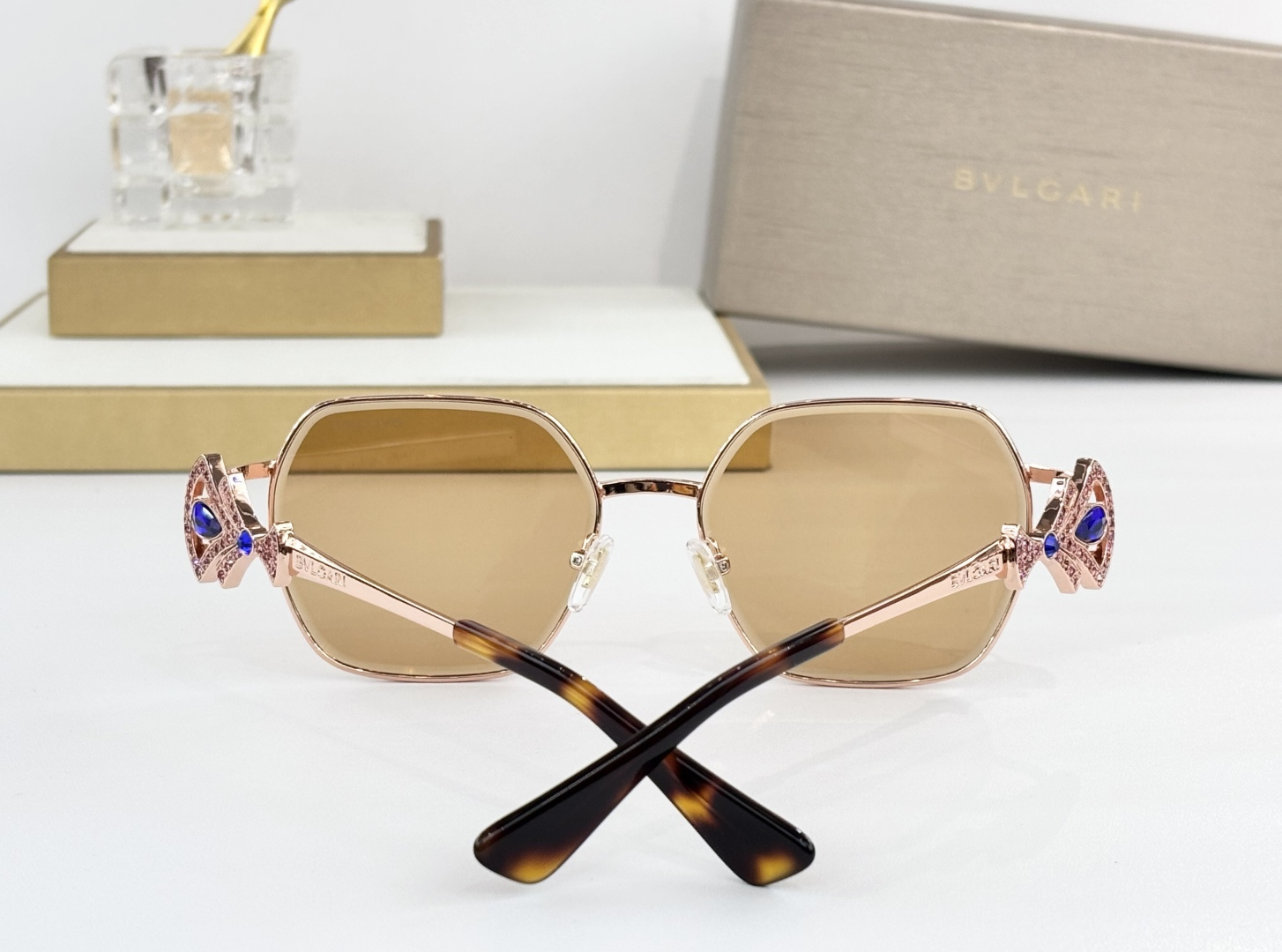 BVLGAR*MODEL：BV 1819LUSIZE：56口17-145