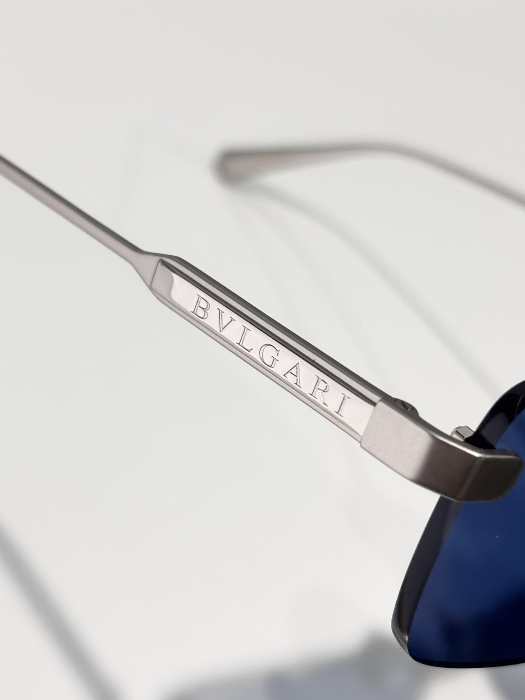 BVLGAR*
MODEL：BV40062U
SIZE：59口14-145
P185 