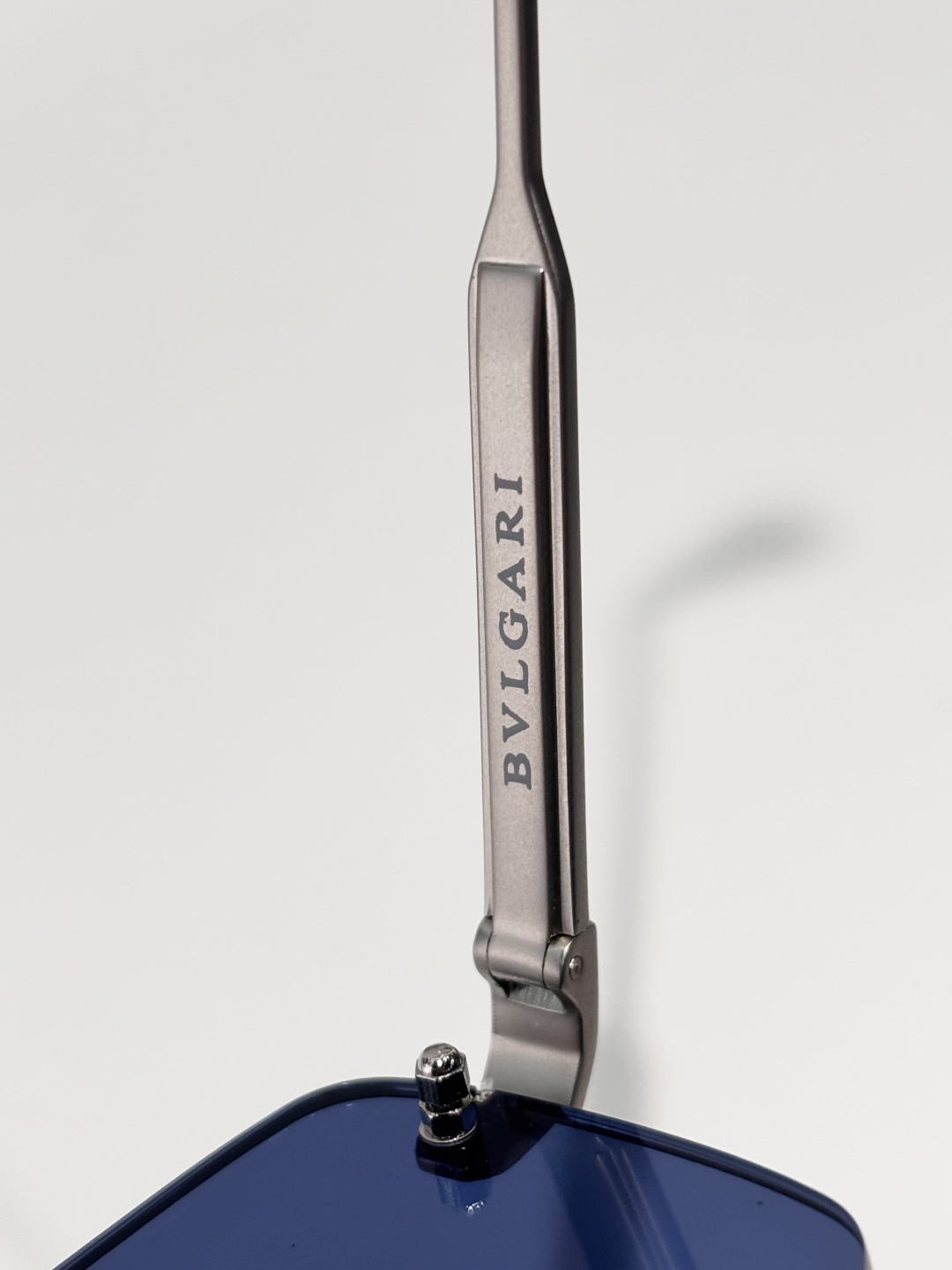 BVLGAR*
MODEL：BV40062U
SIZE：59口14-145
P185 